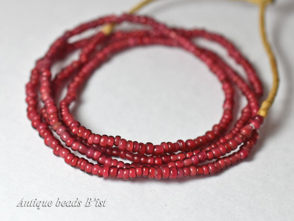 1707】アンティーク金赤ホワイトハーツ極小粒ビーズ4、,とんぼ玉