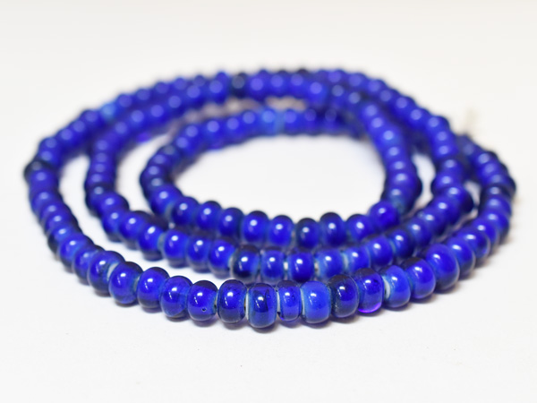 2312】ホワイトハーツ半透明濃青色円盤型中大粒ビーズ一連(Φ7.5mm