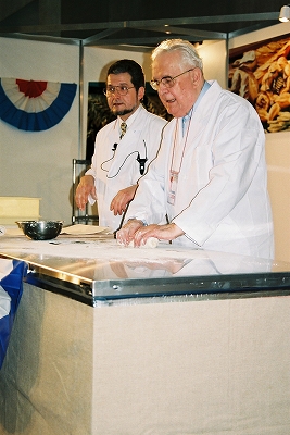 一粒の麦から[4]‐本行恵子 / フランスパンの神様、レイモン