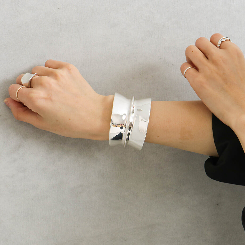 TODAYFUL トゥデイフル ワイドラインカフ｜BORN FREE ONLINE SHOP