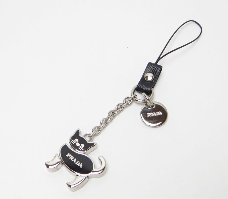 PRADA プラダ 猫モチーフ 携帯ストラップ チャーム USED品 商品詳細