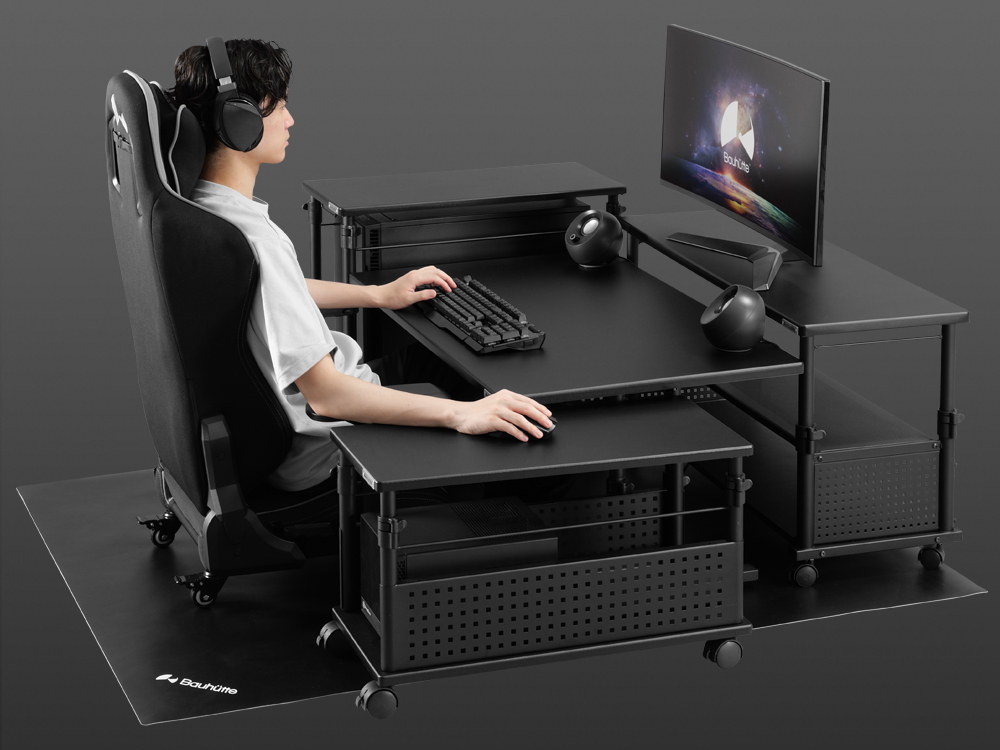 予算10万円からできる。 ゲーミングデスクの最強レイアウト19選