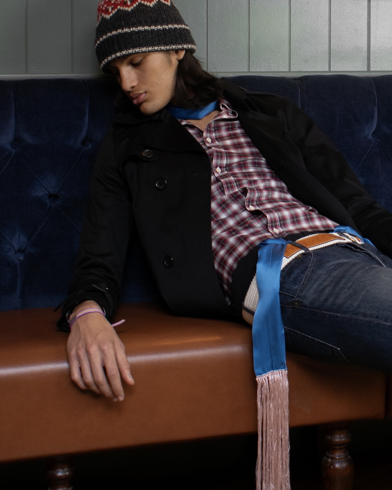 DIOR HOMME AW05 “IN THE MORNING” SKINNY FRINGE SCARF IN ITALIAN