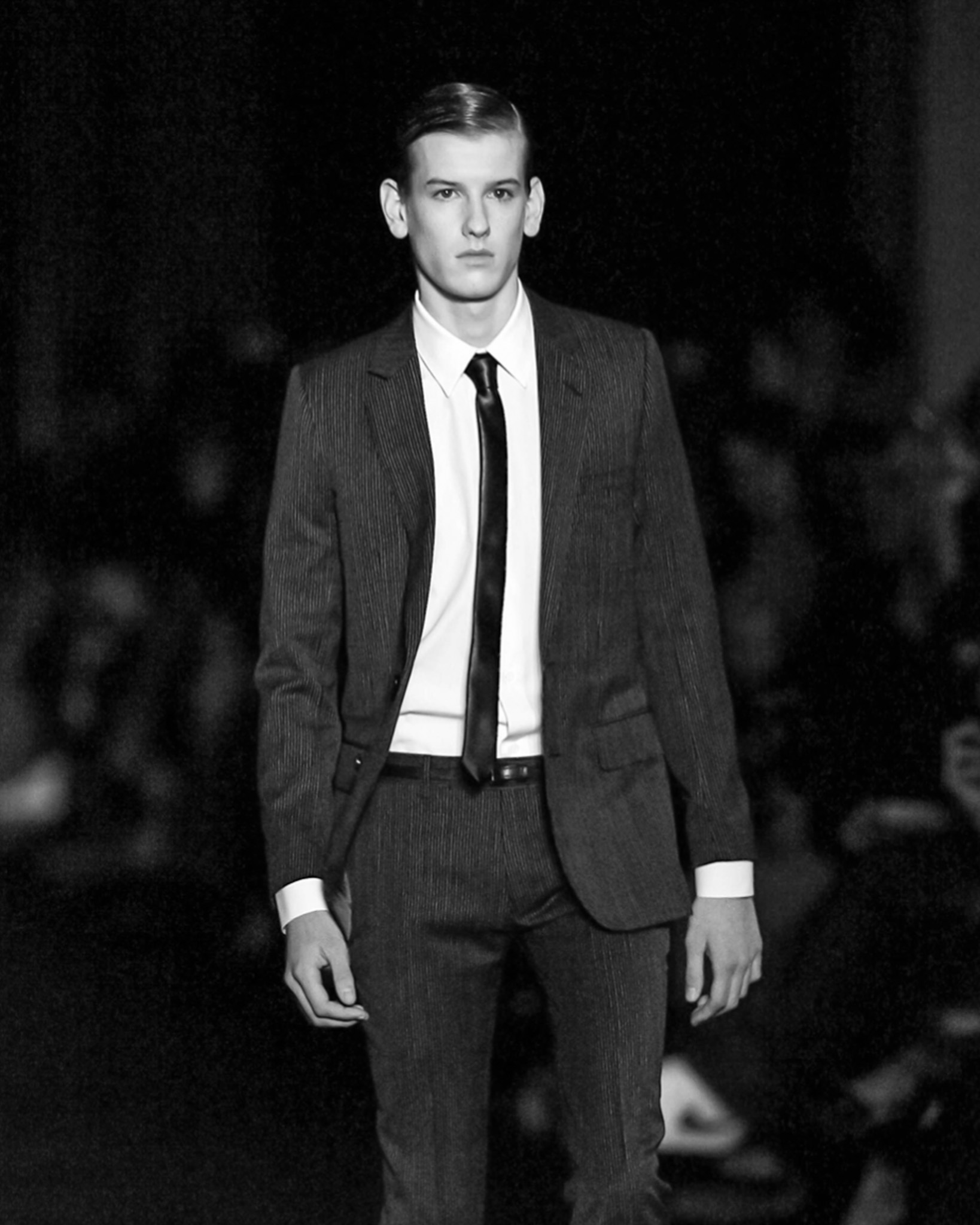 DIOR HOMME BY HEDI SLIMANE AW06 “THESE GREY DAYS” PINSTRIPE BLAZER