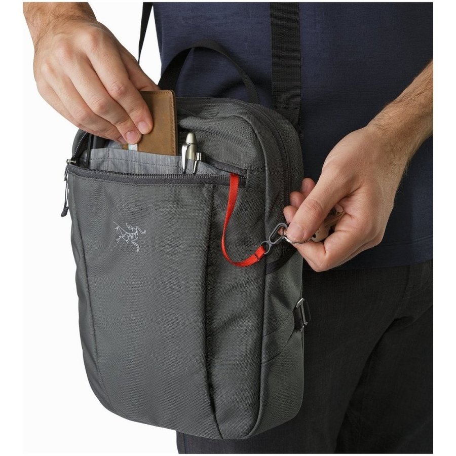 アークテリクス(ARC'TERYX) Slingblade 4 Shoulder Bag アウトドア