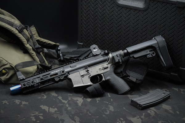 BCSWカスタム AERO MODEL X15 東京マルイM4A1 GBB ベース ガスガン