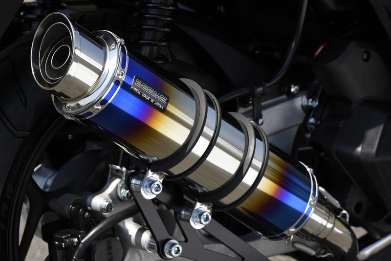 R-EVO2 ヒートチタン フルエキゾースト：PCX125：2023〜：政府認証