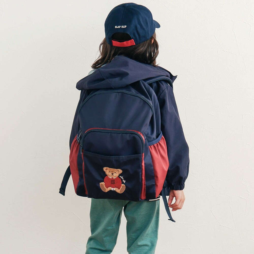 アニマルクマ刺しゅうポケット背面メッシュバイカラーリュック(M~L)(M