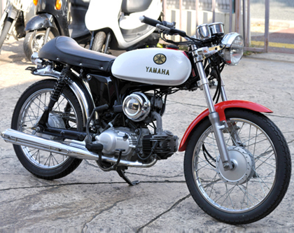 カスタムバイク・YAMAHA YB-1：BIKE SHOP 福大東は福岡市城南区にある