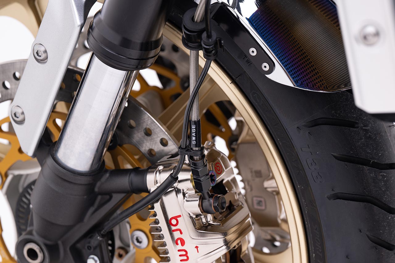 ブレーキ性能の満遍なく使うためのサポートパーツ【ライディングの質を