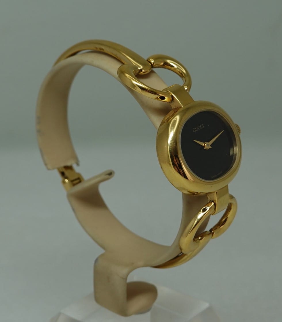 SOLD c1995 Ladies Gucci 1600L with box - Birth Year Watches