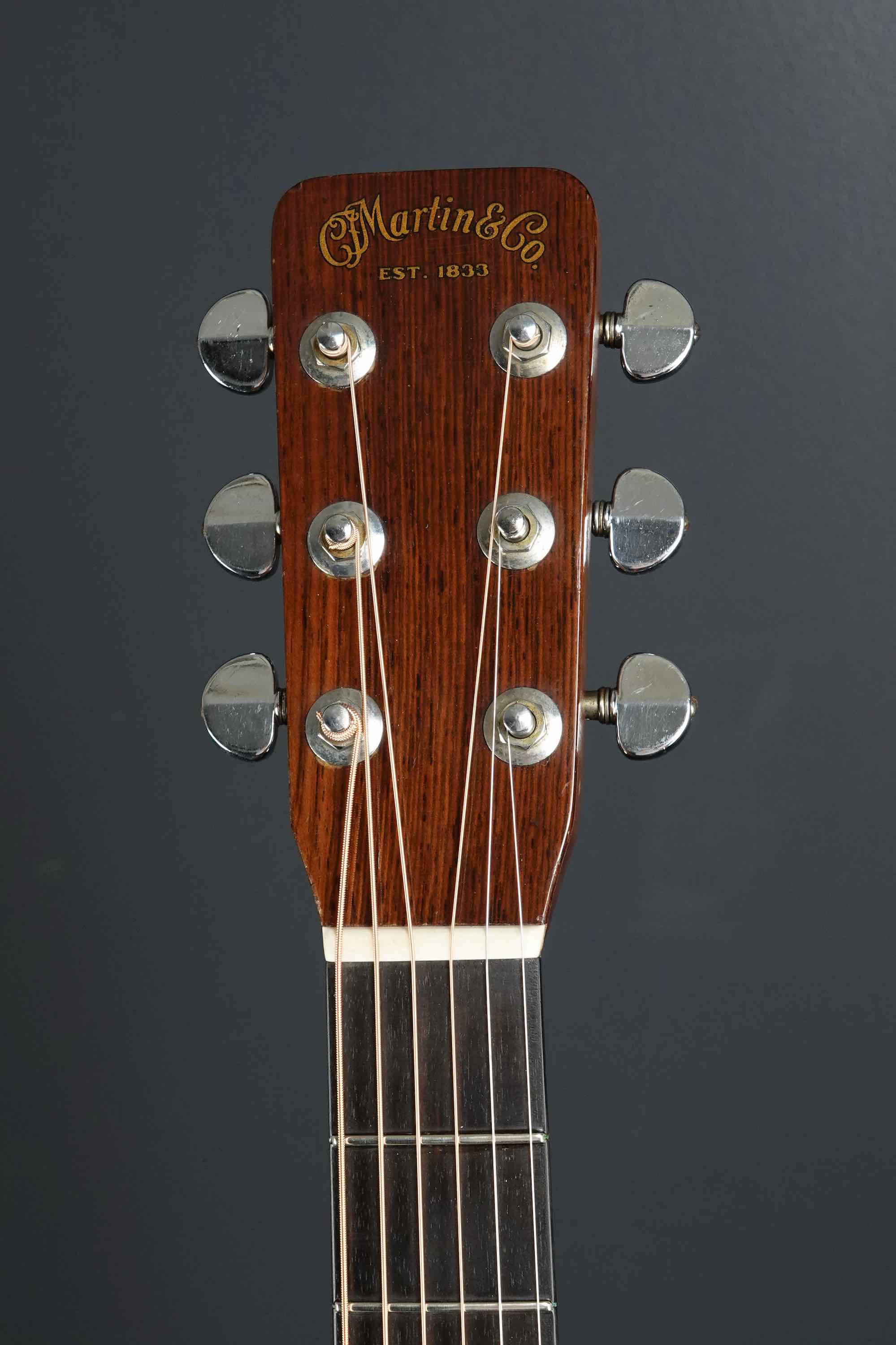 Martin D-28 | 楽器詳細ページ [Blue-G]