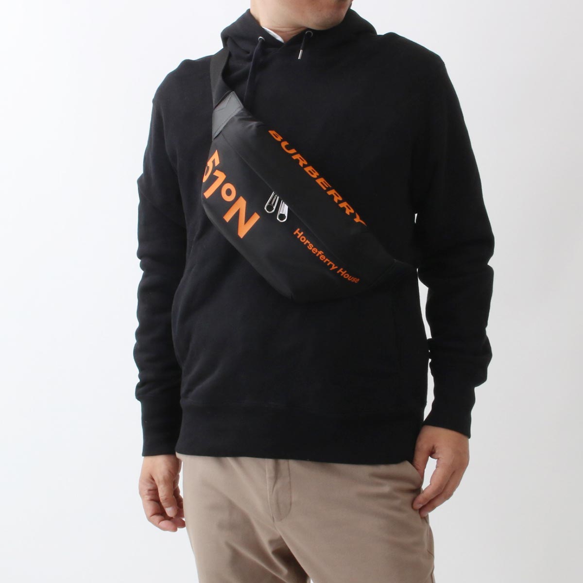 バーバリー ベルトバッグ/ボディバッグ/ウエストバッグ バッグ メンズ