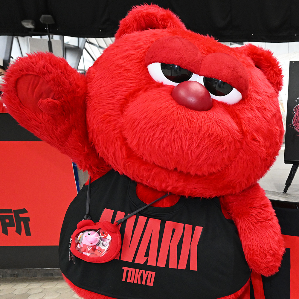 ルーククリアポケットショルダーポーチ｜アルバルク東京｜B.LEAGUE（B