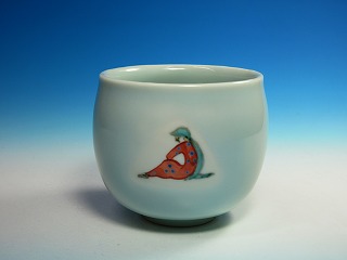 青磁豆彩アフガン少女ぐい呑｜作家名：三浦 小平二｜文錦堂 | 文錦堂