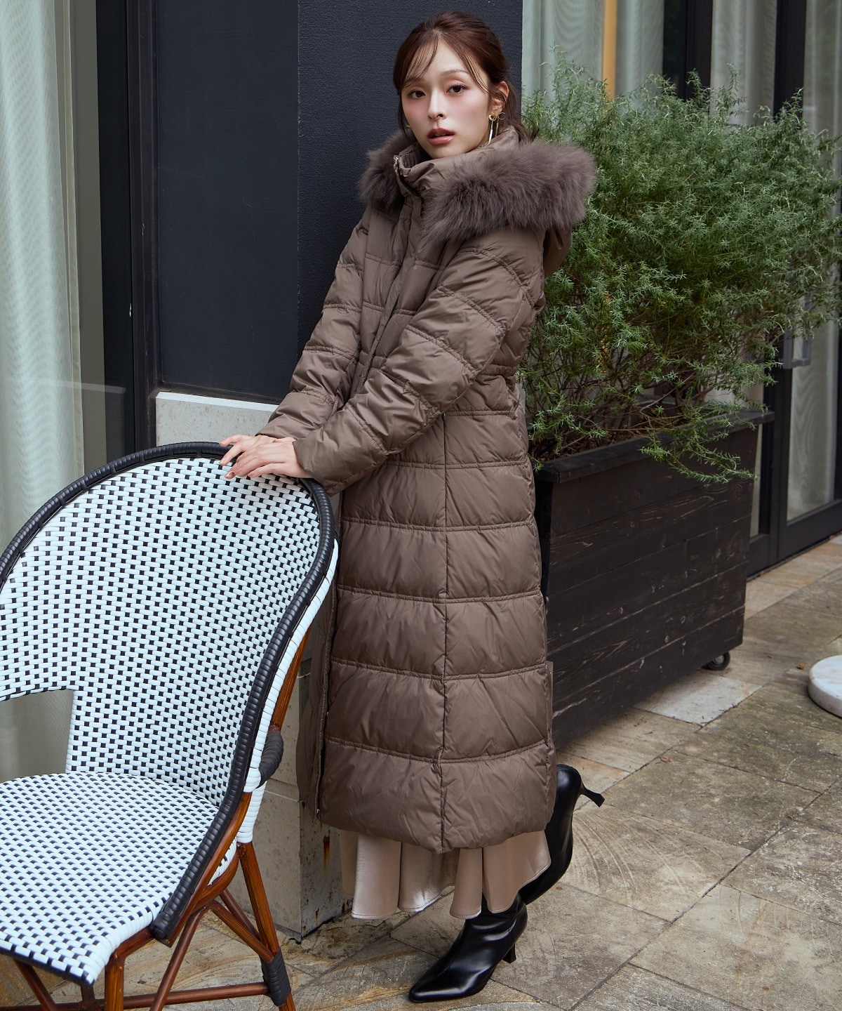 FOXファー付きスーパーロングダウン