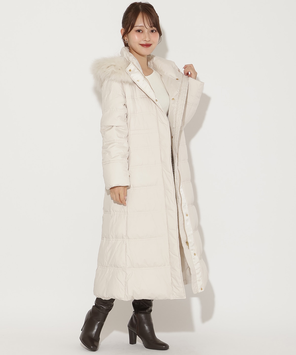 FOXファー付きスーパーロングダウン