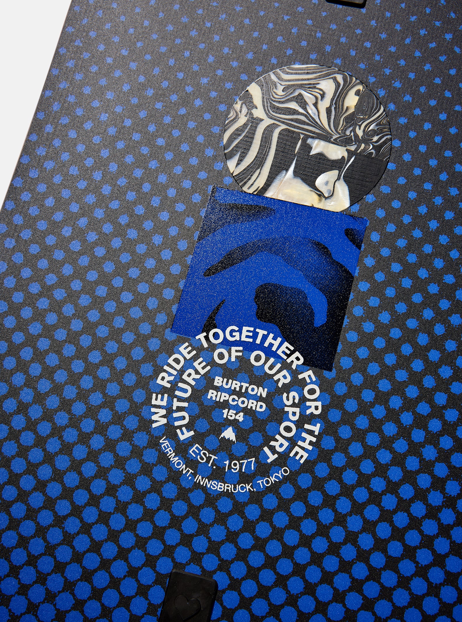 Men's Burton Ripcord Flat Top Snowboard | Burton.com Winter 2025 US