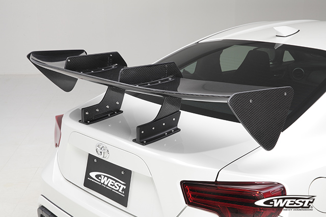 GT-WING SWAN NECK（スワンネック）86&BRZ用カーボンウィングの販売