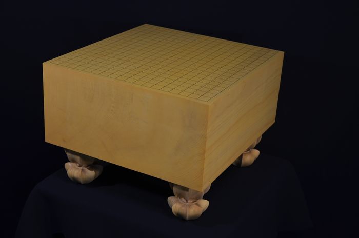 碁盤 三重県大台ヶ原産 六寸六分盤