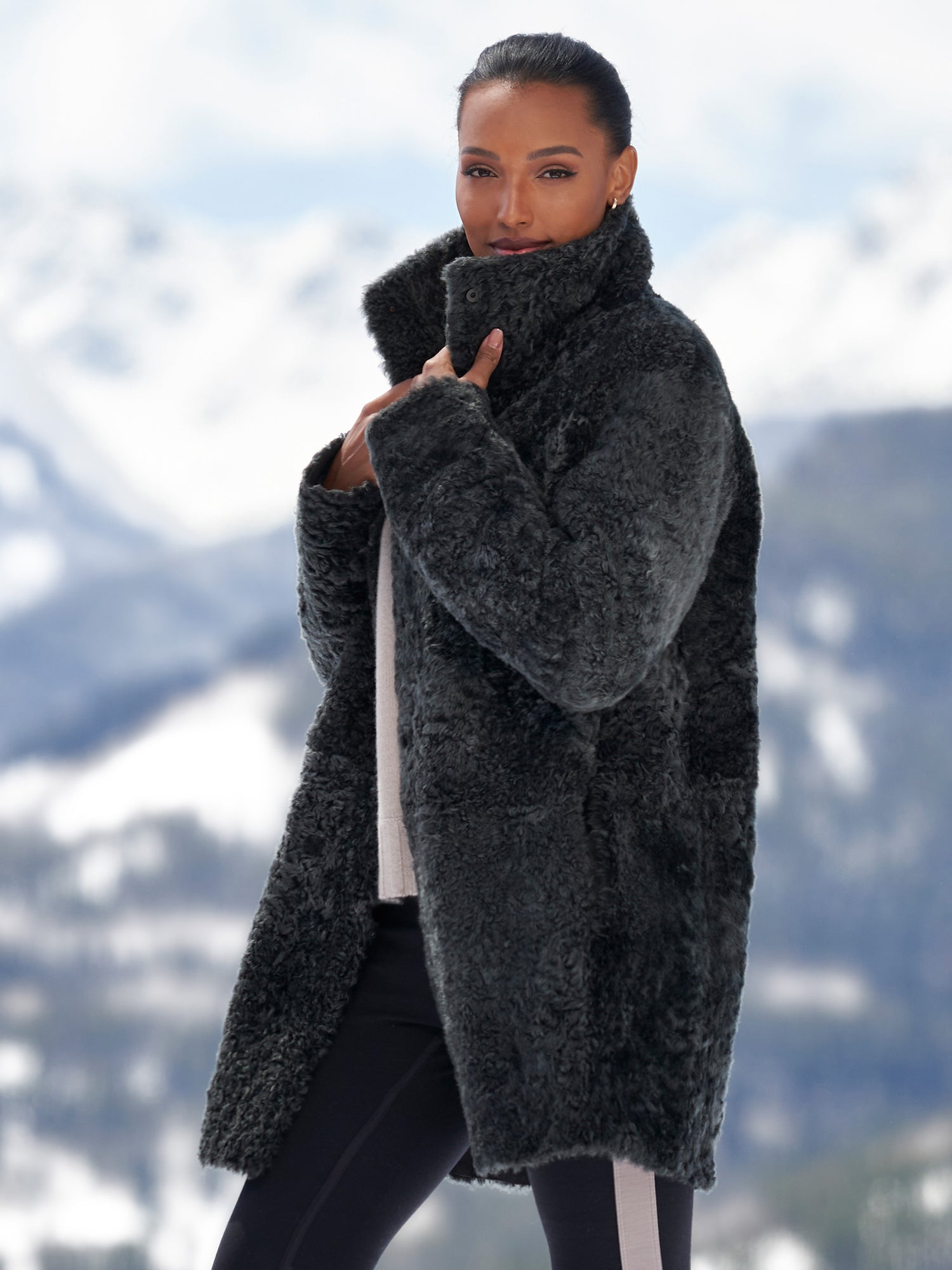 Helena Curly Lamb Reversible Coat – Gorsuch