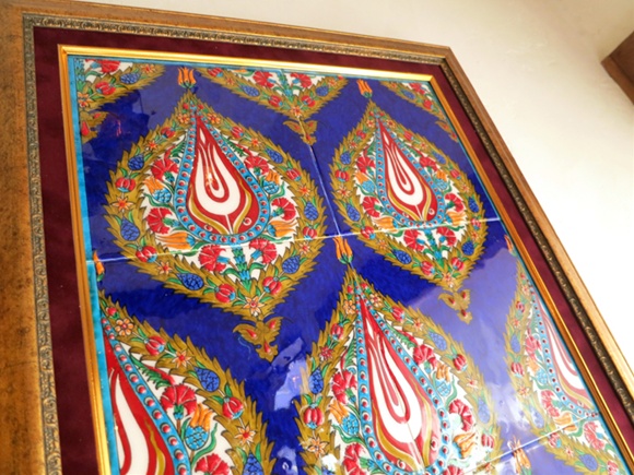 トルコ伝統柄・手書きタイル6枚パネル額装コバルトブルー/アーモンド