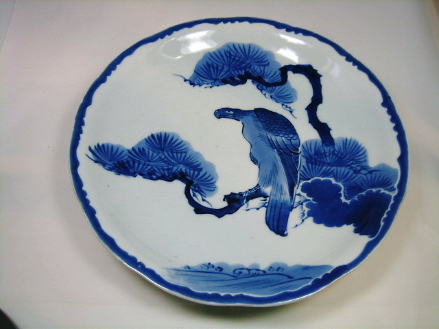 古美術・古道具・古伊万里染付皿・松と鷹図・江戸後期 茶道具・古道具