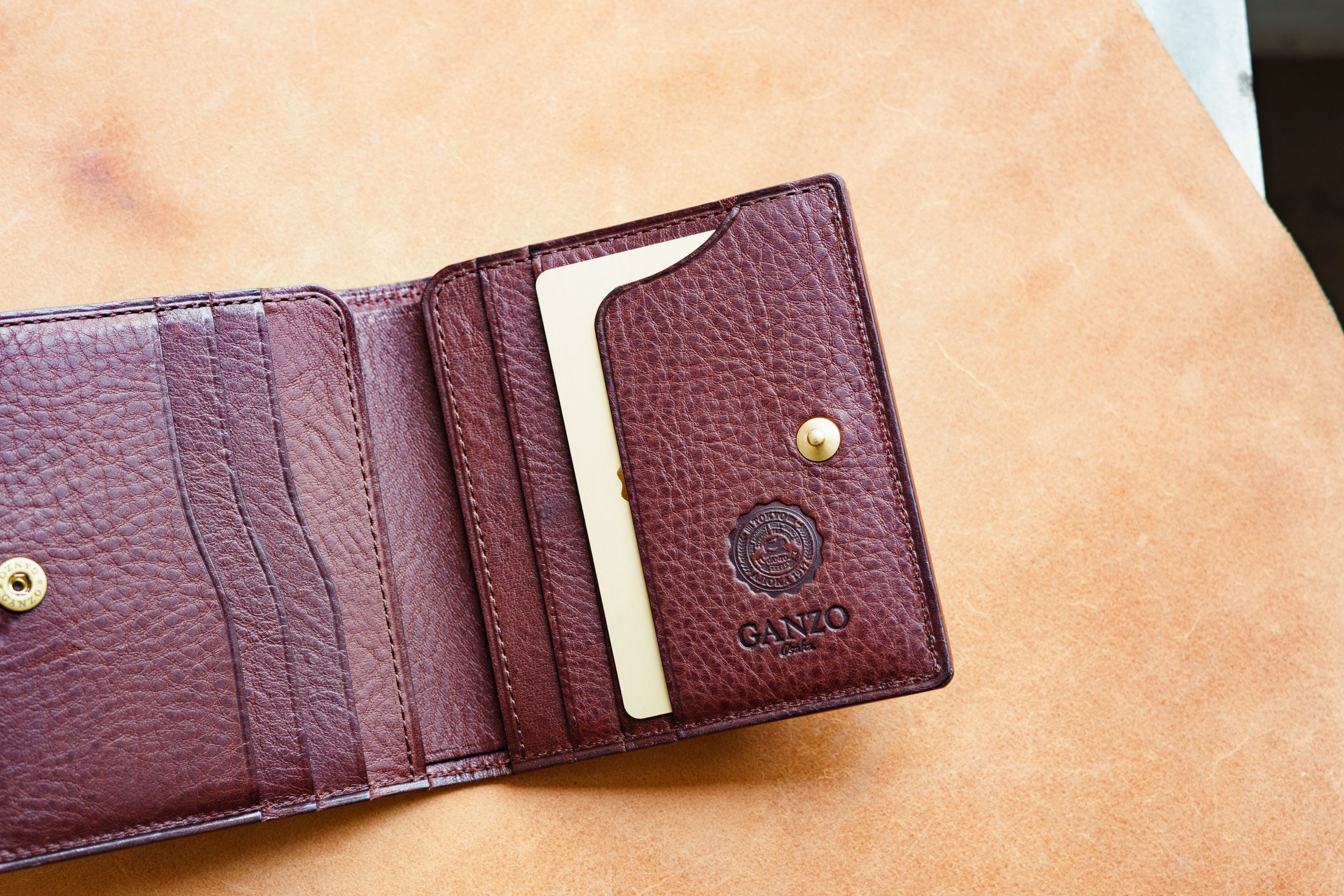ブログ | 最高級のメンズ革製品・革財布 GANZO公式WEBサイト