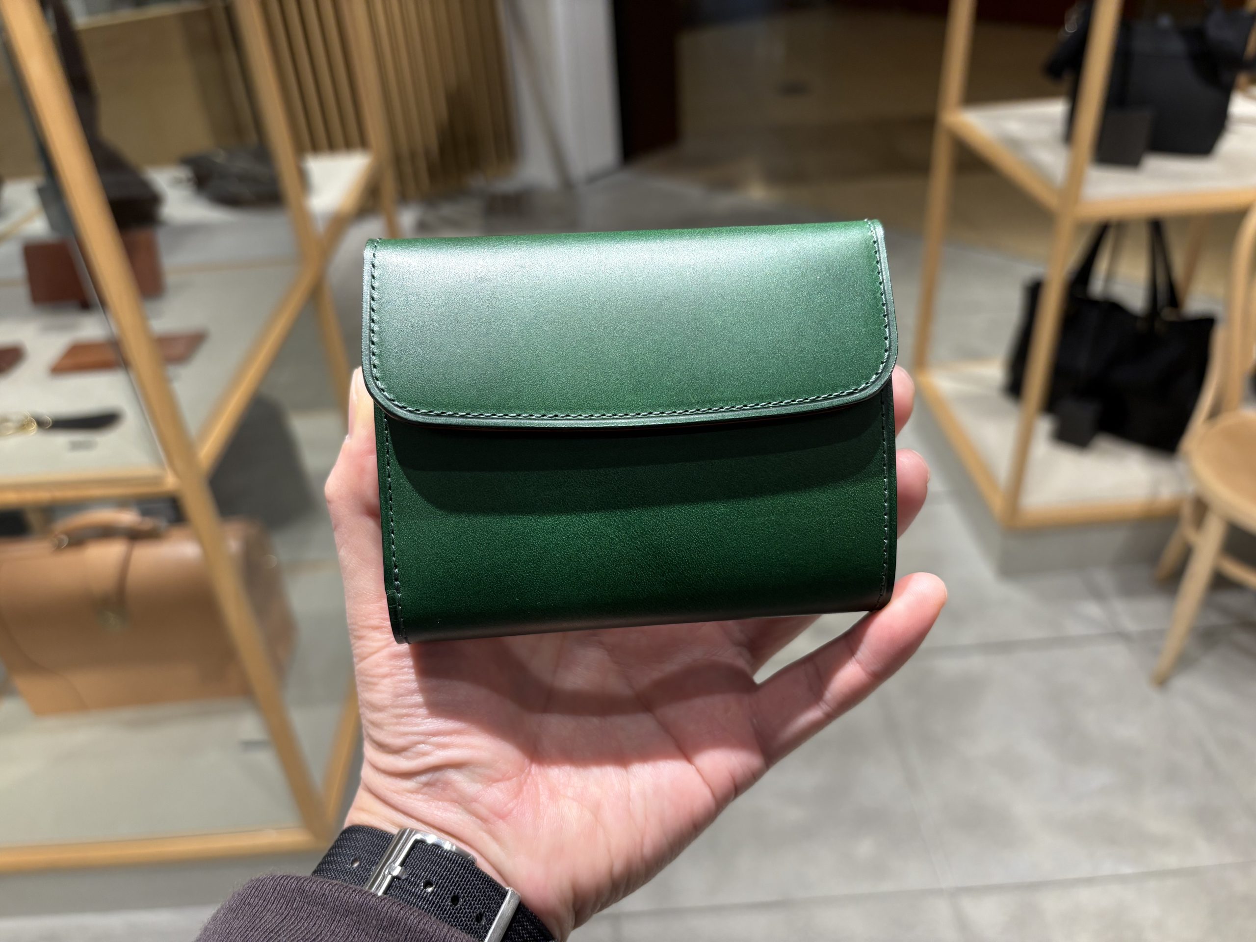 ブログ | 最高級のメンズ革製品・革財布 GANZO公式WEBサイト