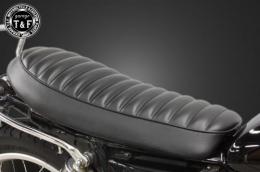 有限会社ガレージT&F / SR400 タックロールシート(Face-4)