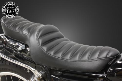 有限会社ガレージT&F / SR400 タックロールシート(Face-6)