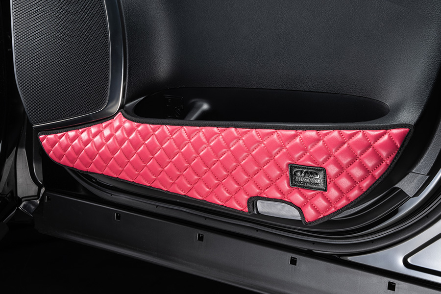 D.A.D ドア キックガード キルティング – カラー 【KH】 | 車種別専用