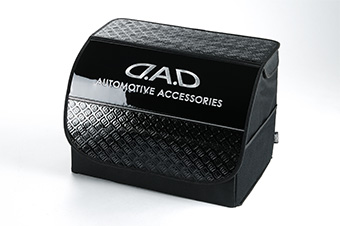 D.A.D トランクボックス タイプ モノグラムレザー エナメル / カー