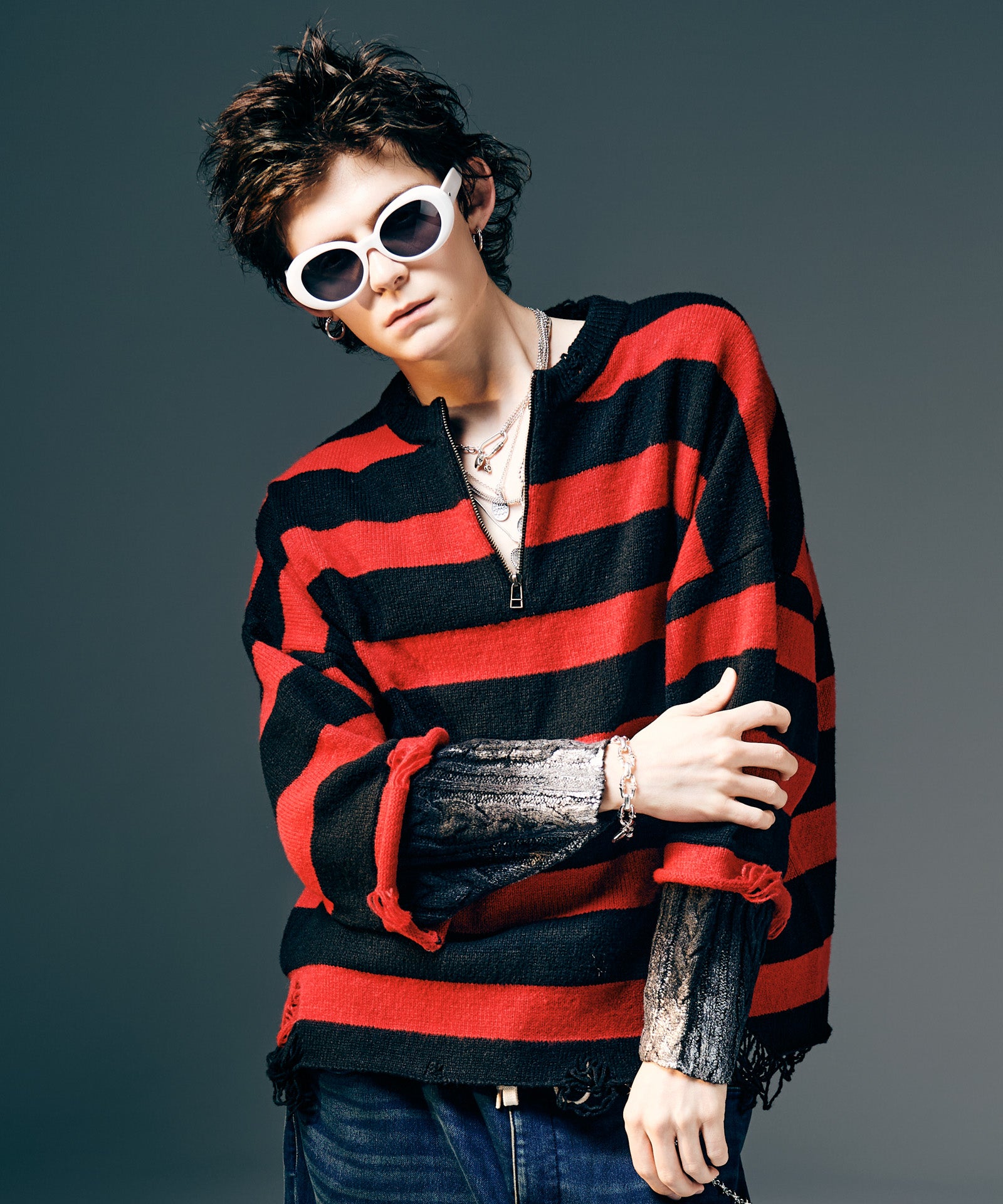 GB0425/KNT09 : Damage Glitter Knit / ダメージグリッターニット