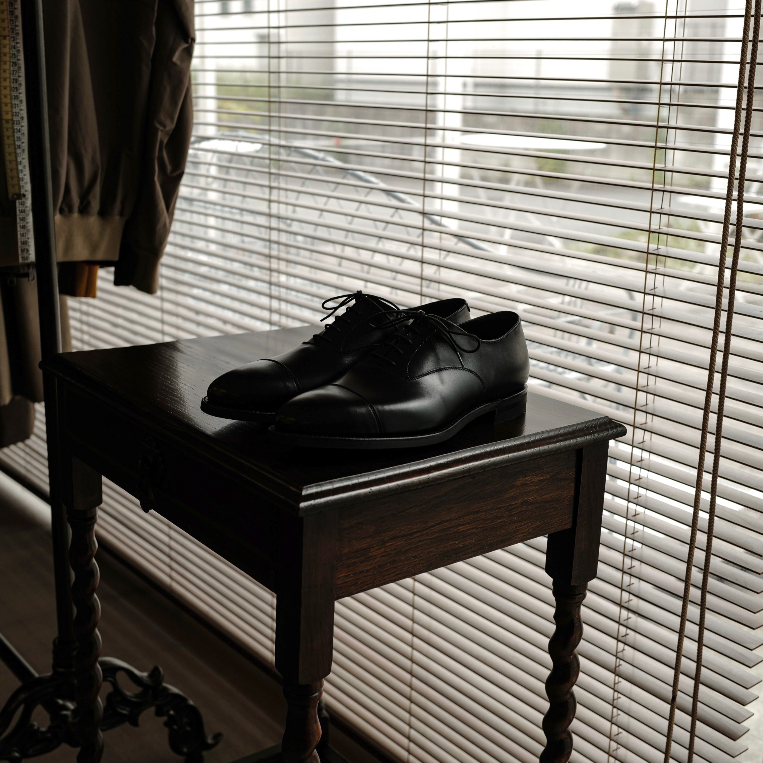 CROCKETT&JONES/クロケット&ジョーンズ】の最もクラシックなストレート