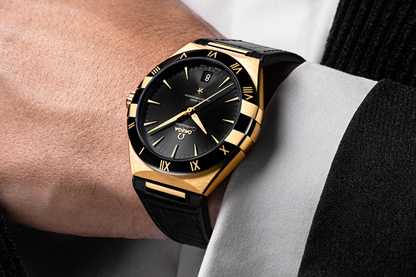 オメガ(OMEGA) 2020新作 スポーティーでエレガントな新しい顔に