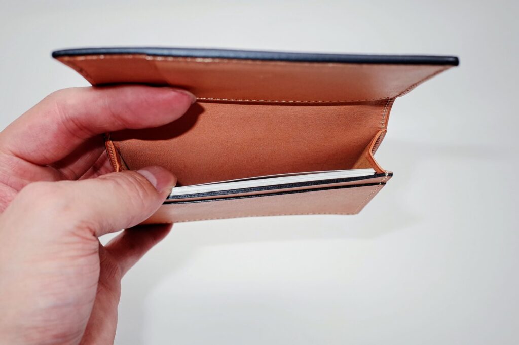 万双コードバン名刺入れ購入！長財布と同素材で統一感抜群｜理系