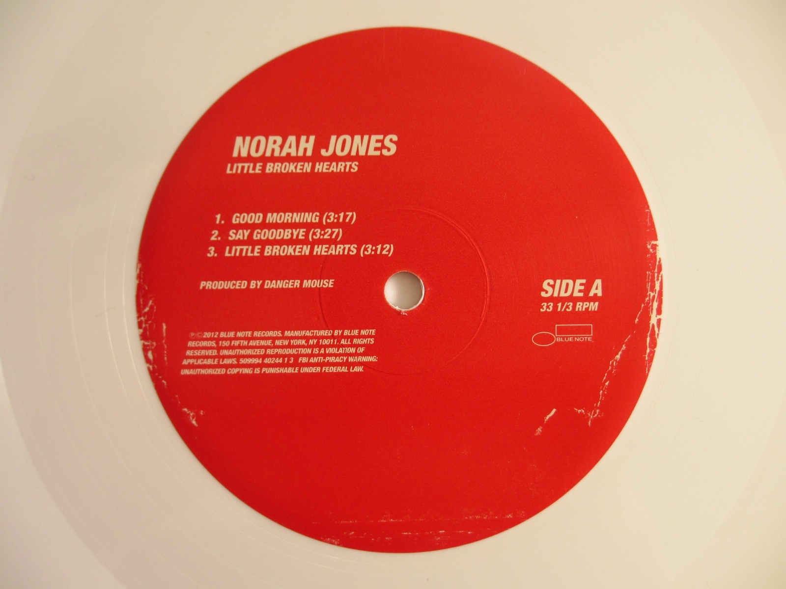 Norah Jones / Little Broken Hearts - Guitar Records