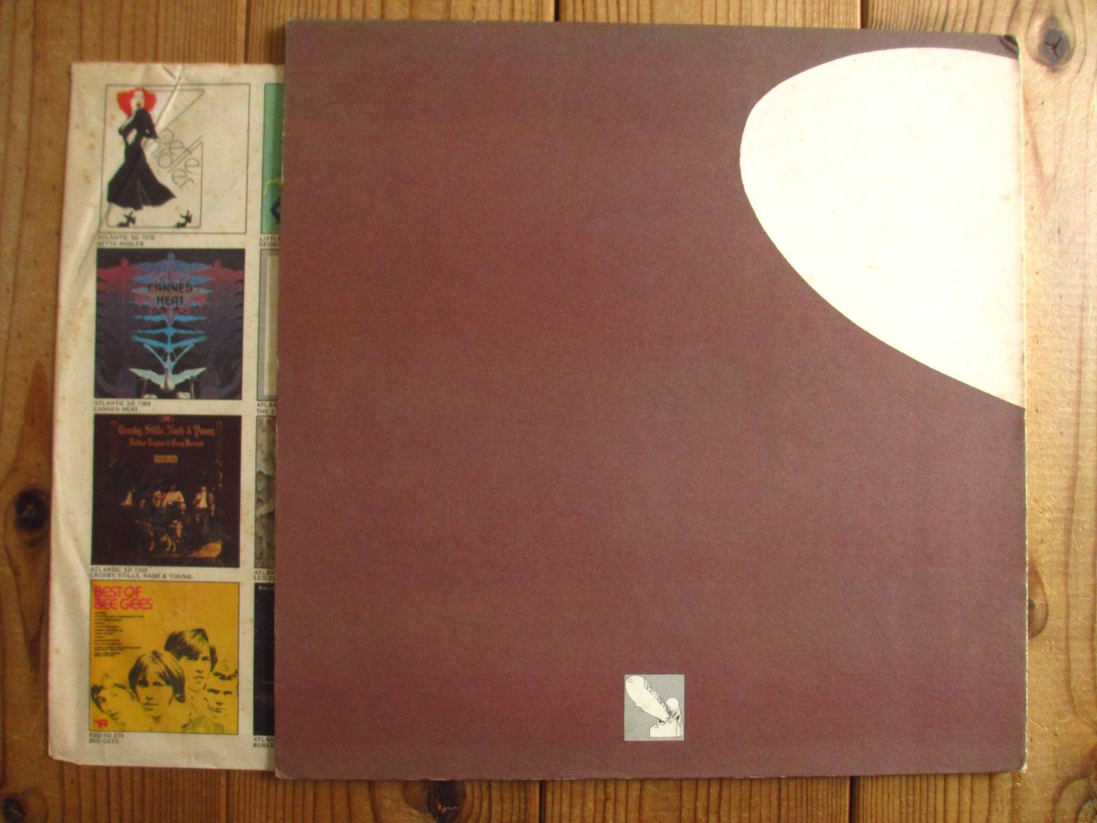 Led Zeppelin / Led Zeppelin II - Guitar Records