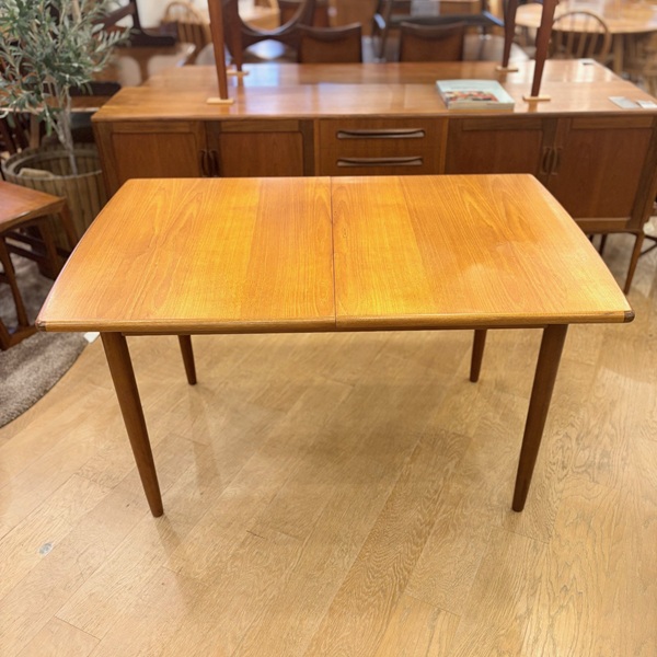 イギリスミッドセンチュリーの伸長式テーブル - DOUBLEDAY ダブルデイ