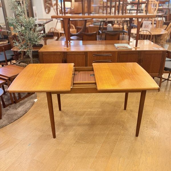 イギリスミッドセンチュリーの伸長式テーブル - DOUBLEDAY ダブルデイ