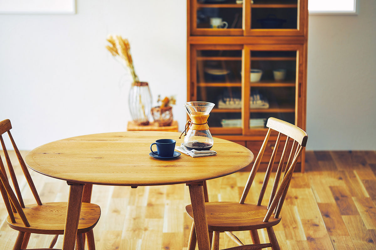 直径123cm] DECKE ダイニングテーブル(ラウンド) | DOUBLEDAY ONLINE SHOP