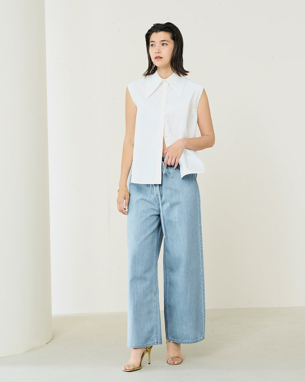 ソフトデニム・ドローコードパンツ/DoCLASSE