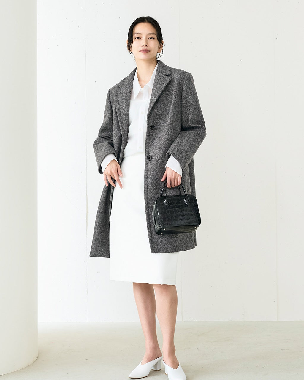 ボンディングツイード・チェスターコート/DoCLASSE