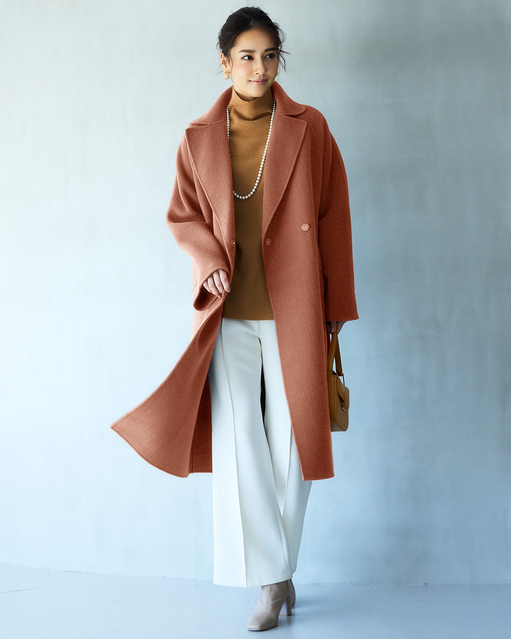 カシミヤ混ウールリバー／チェスターコート/DoCLASSE