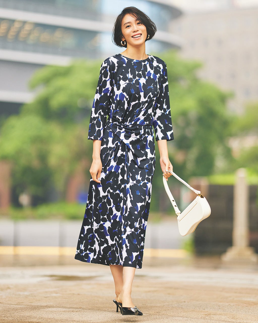 ドレープジャージー・ツイストワンピース/DoCLASSE