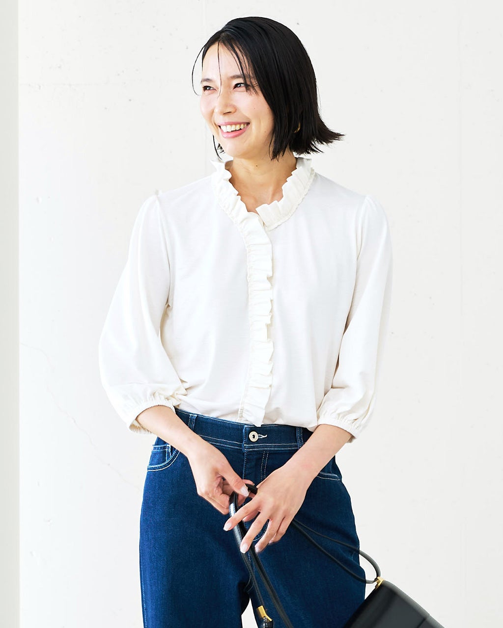 UVスラブ・フリルトリムブラウス/DoCLASSE