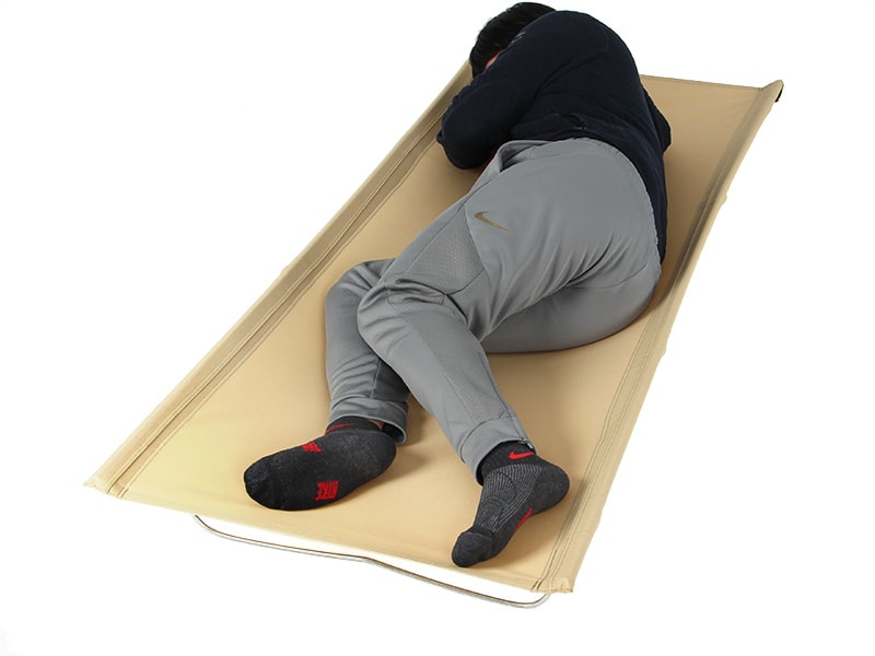 ワイドキャンピングベッド（ブラック） CB1-100-BK - DOD（ディーオー