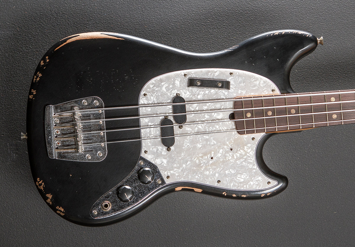JMJ Road Worn Mustang Bass - Black – Dave's Guitar Shop