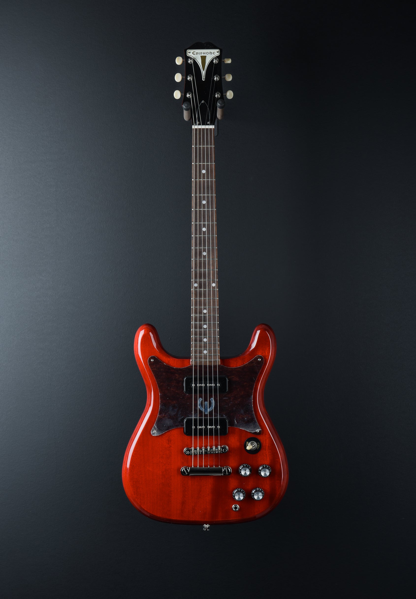 Wilshire P-90 – Cherry – Dave's Guitar Shop